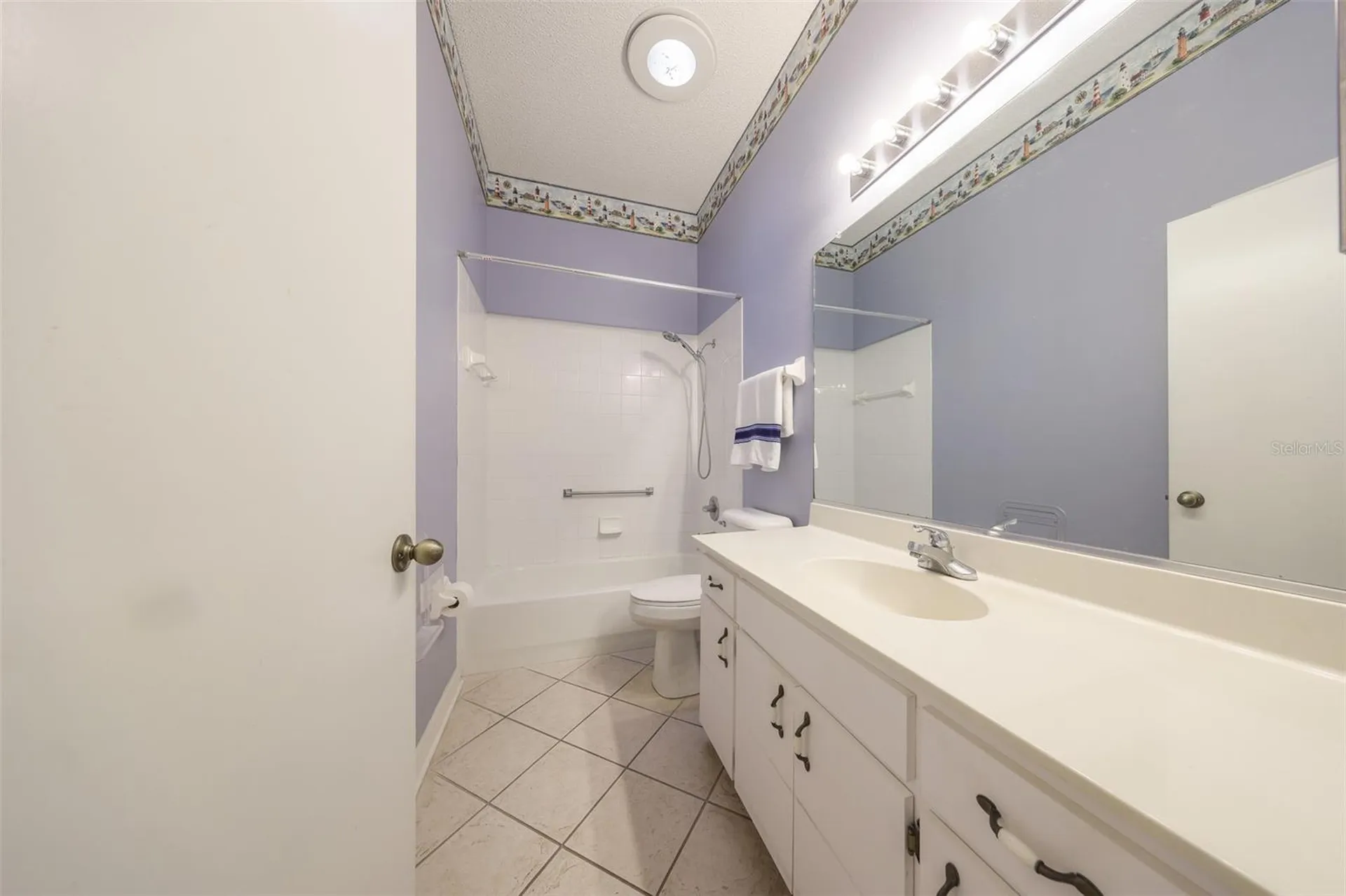1117 Mcdaniel Street Sun City Center FL 33573