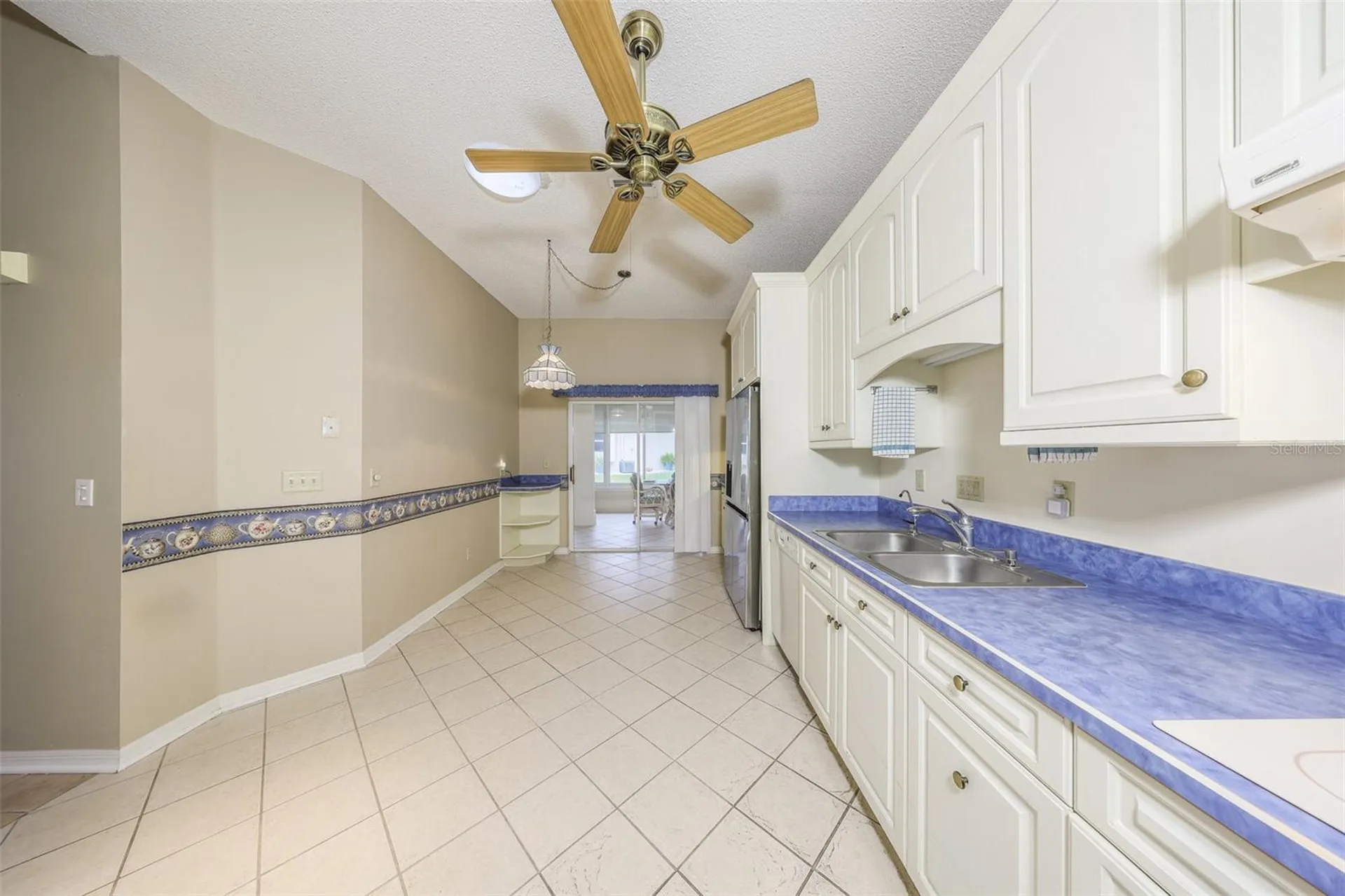 1117 Mcdaniel Street Sun City Center FL 33573