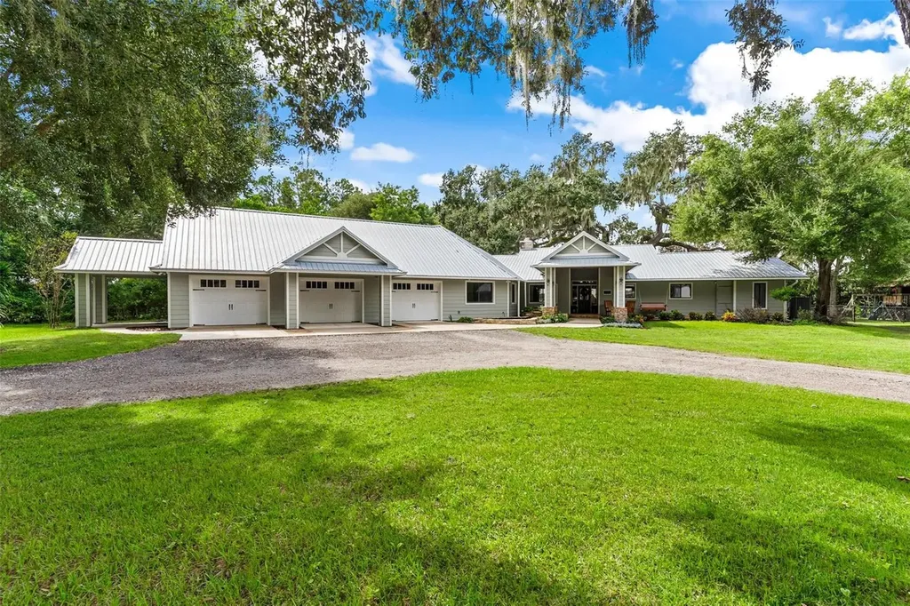 39623 County Road 439 Umatilla FL 32784
