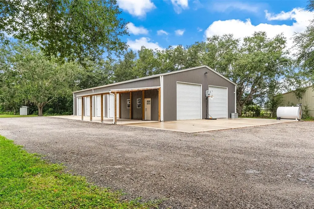 39623 County Road 439 Umatilla FL 32784