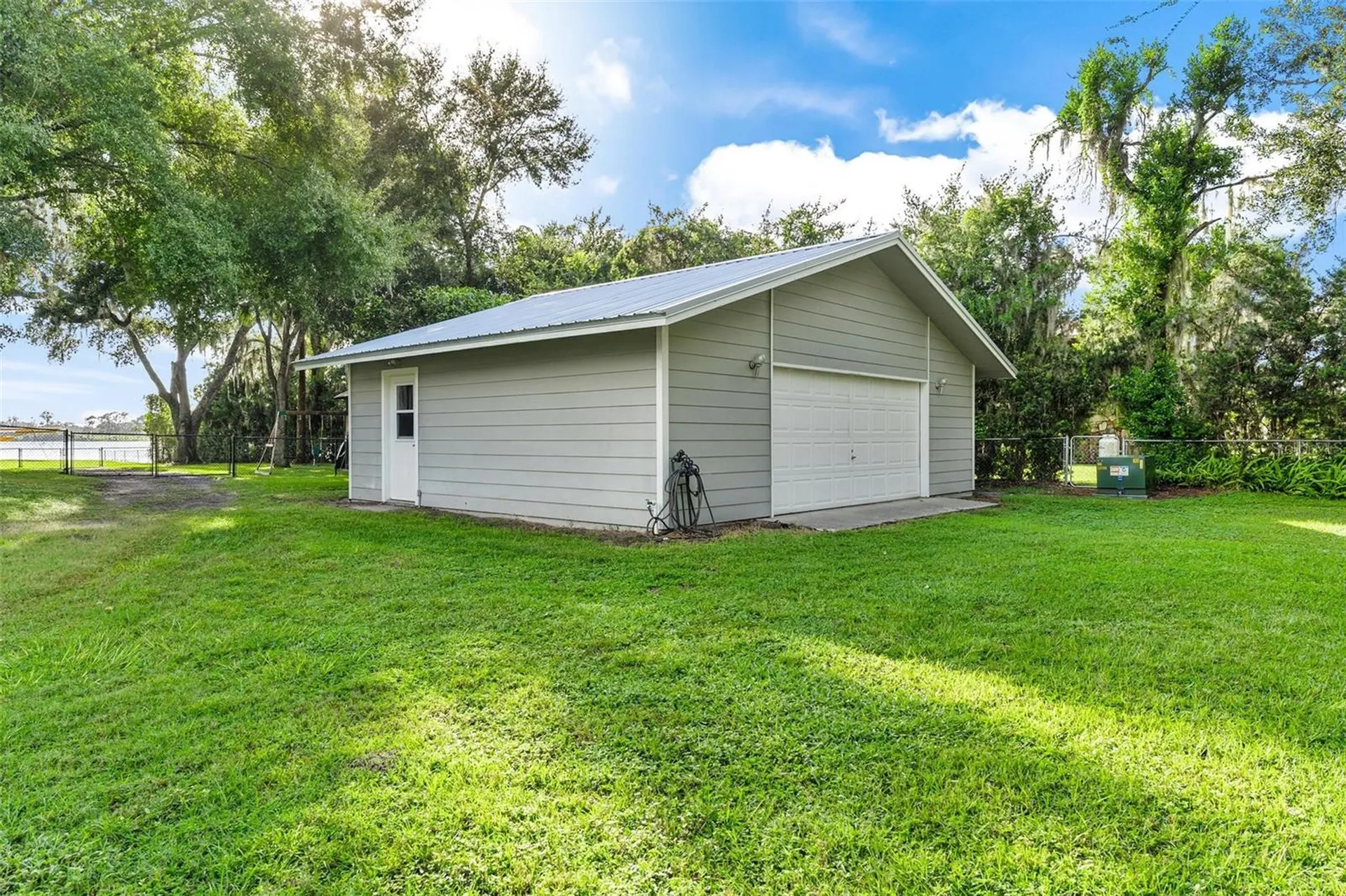 39623 County Road 439 Umatilla FL 32784