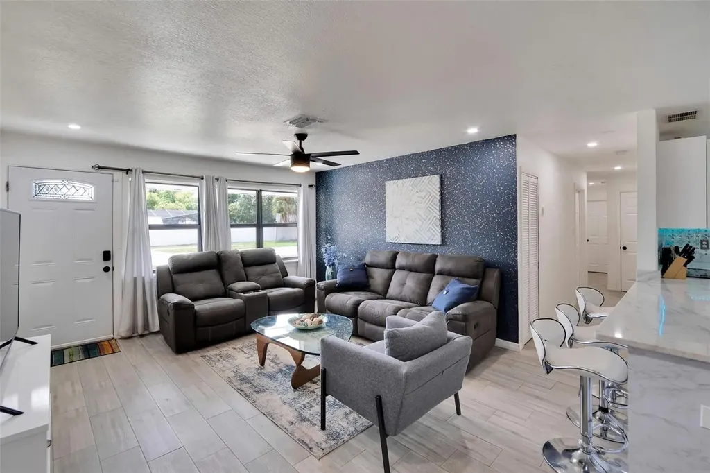 4731 W Montgomery Avenue Tampa FL 33616