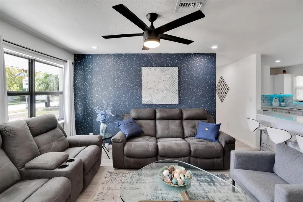 4731 W Montgomery Avenue Tampa FL 33616