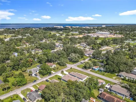 1203 W 9th Street Sanford FL 32771