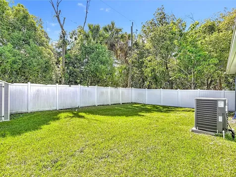 1203 W 9th Street Sanford FL 32771