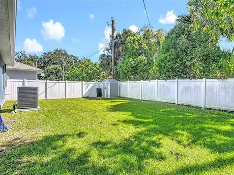 1203 W 9th Street Sanford FL 32771