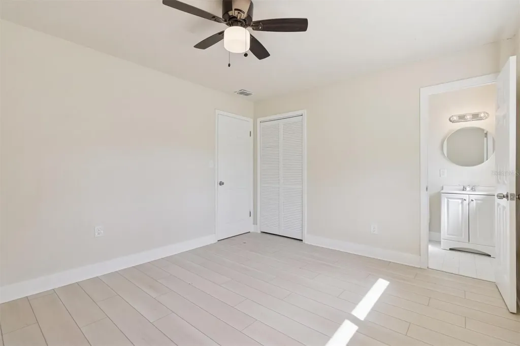 30 W Hammon Drive Apopka FL 32703