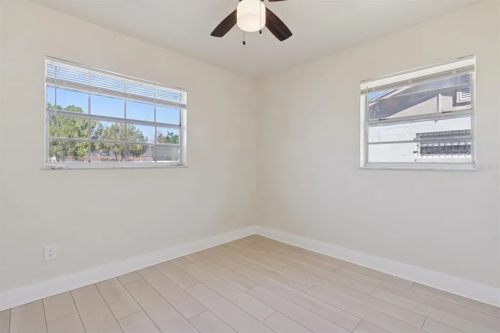 30 W Hammon Drive Apopka FL 32703