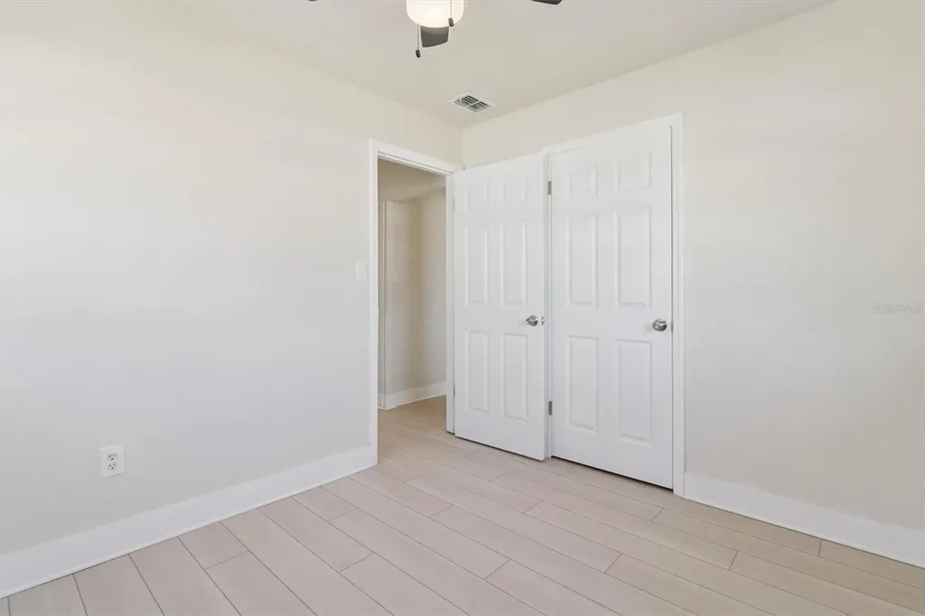 30 W Hammon Drive Apopka FL 32703