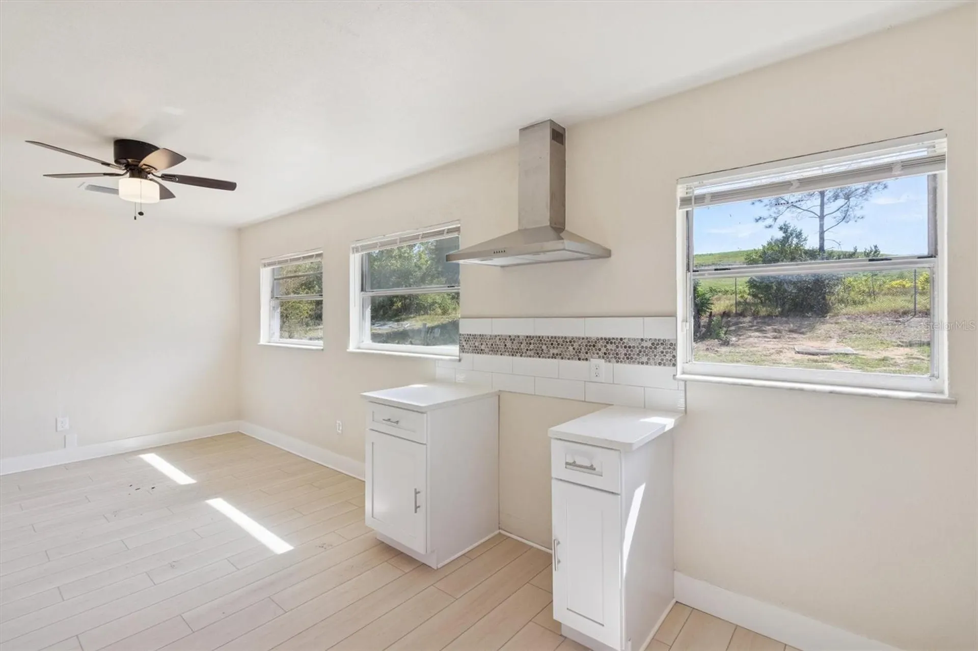 30 W Hammon Drive Apopka FL 32703
