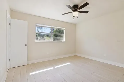 30 W Hammon Drive Apopka FL 32703