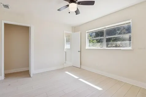 30 W Hammon Drive Apopka FL 32703