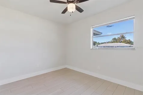 30 W Hammon Drive Apopka FL 32703