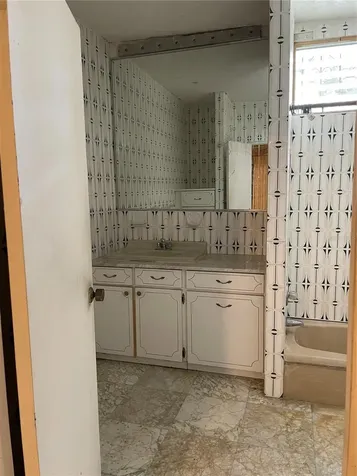1814 San Diego, San Ignacio Dev. San Juan PR 00927