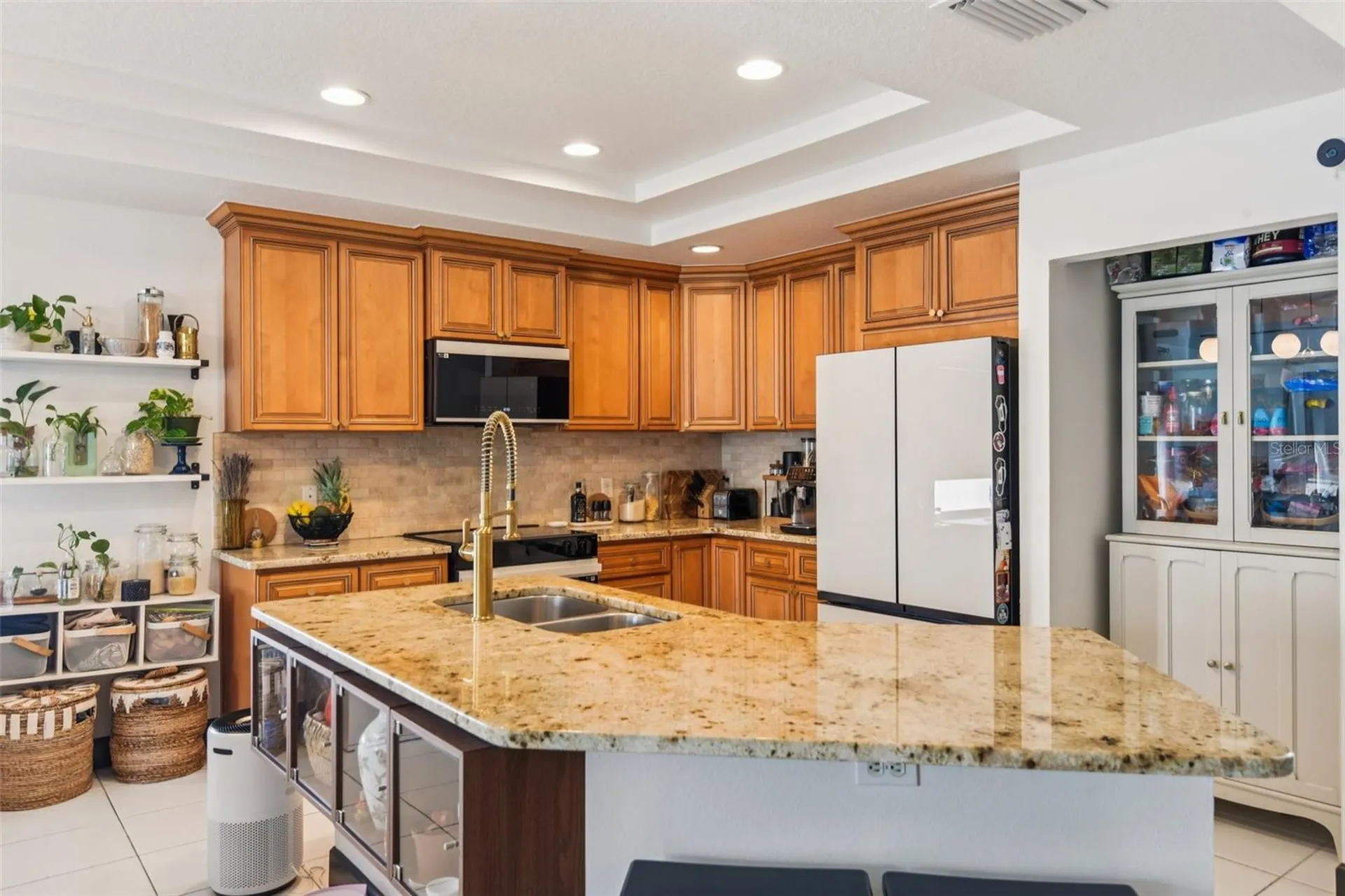1266 Paradise Lake Drive Tarpon Springs FL 34689