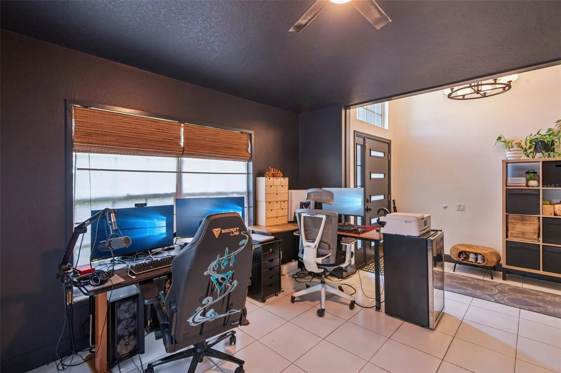 1266 Paradise Lake Drive Tarpon Springs FL 34689