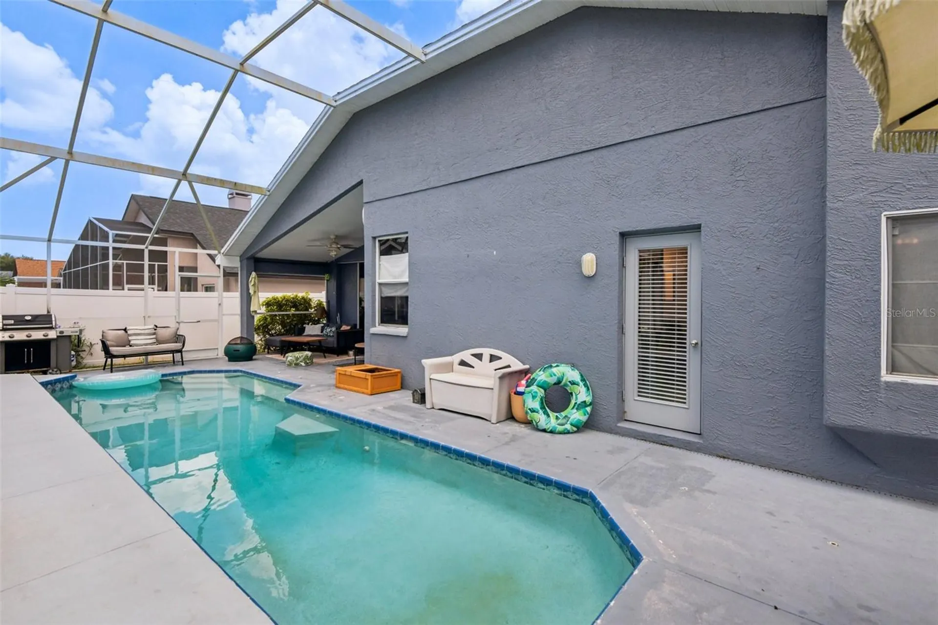 1266 Paradise Lake Drive Tarpon Springs FL 34689
