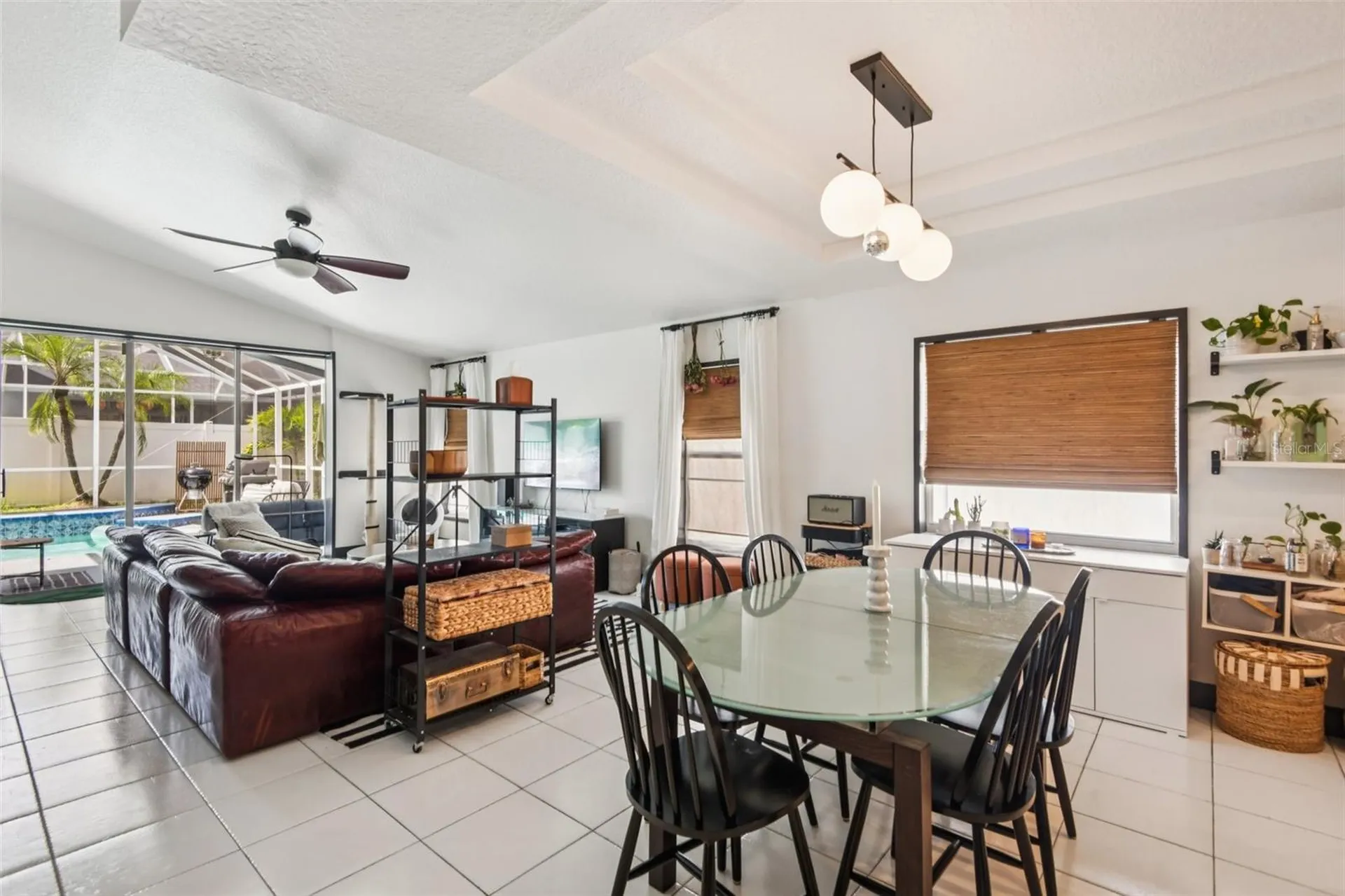 1266 Paradise Lake Drive Tarpon Springs FL 34689