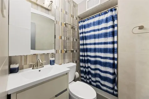 472 Calle De Diego San Juan PR 00923