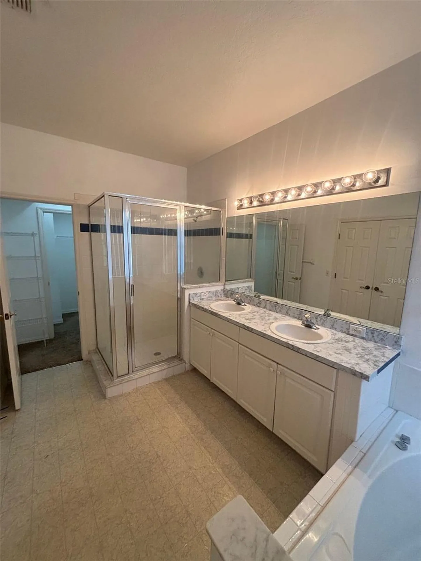 2915 Sunset Lakes Boulevard Kissimmee FL 34747