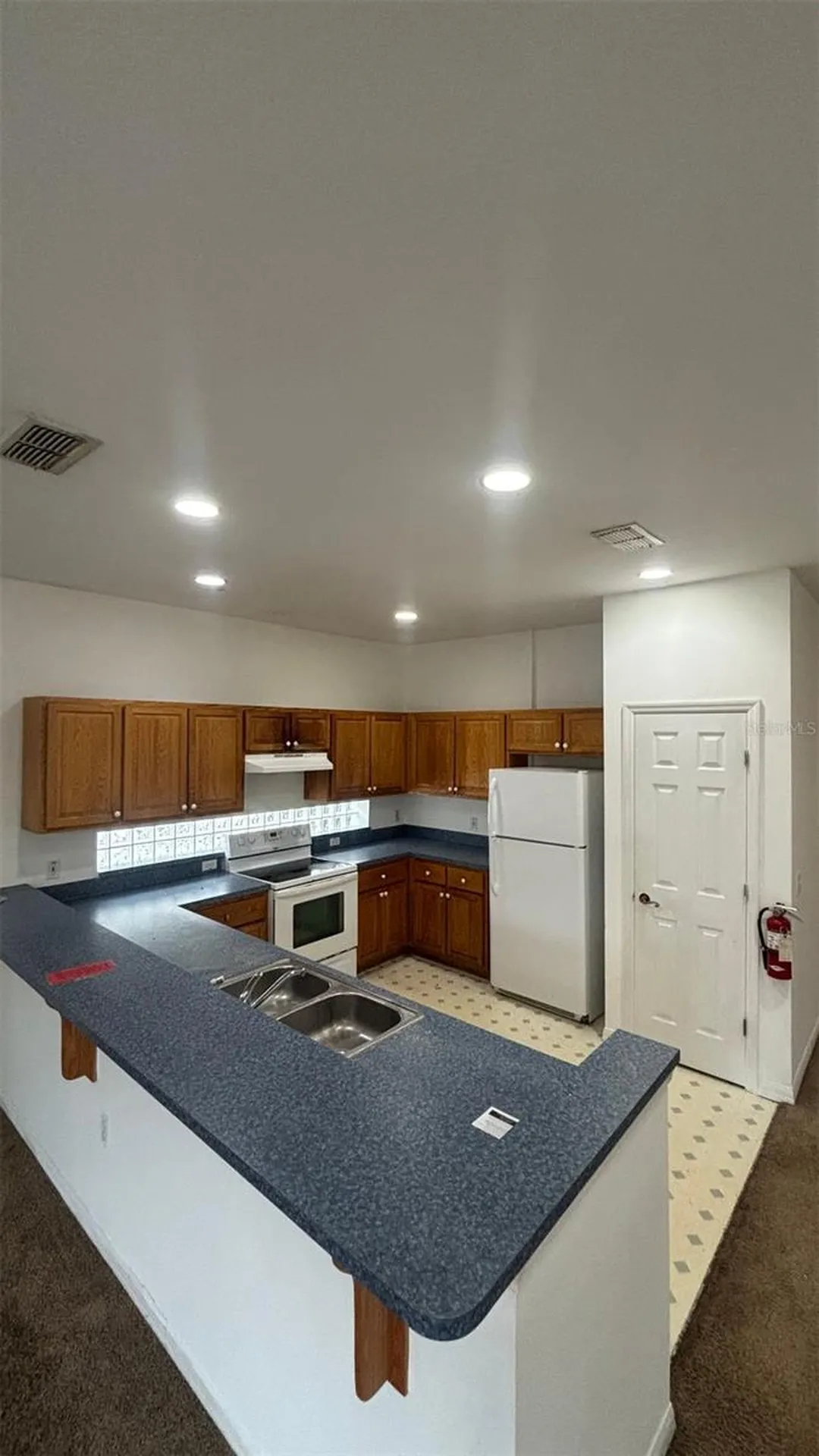 2915 Sunset Lakes Boulevard Kissimmee FL 34747