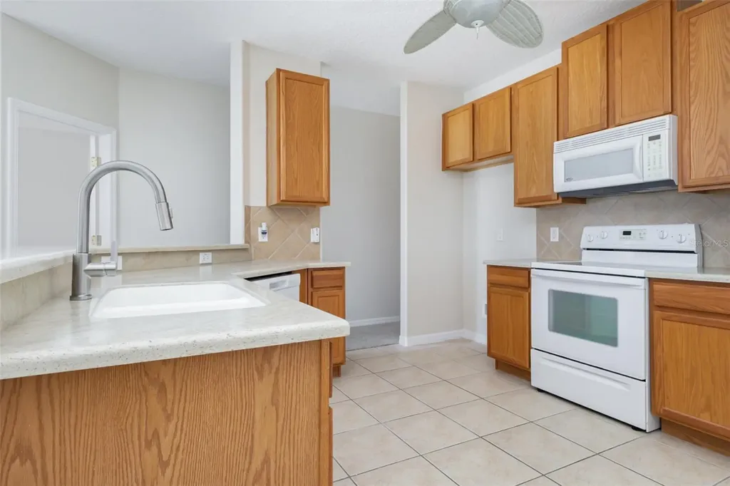 213 Knollwood Drive Davenport FL 33837