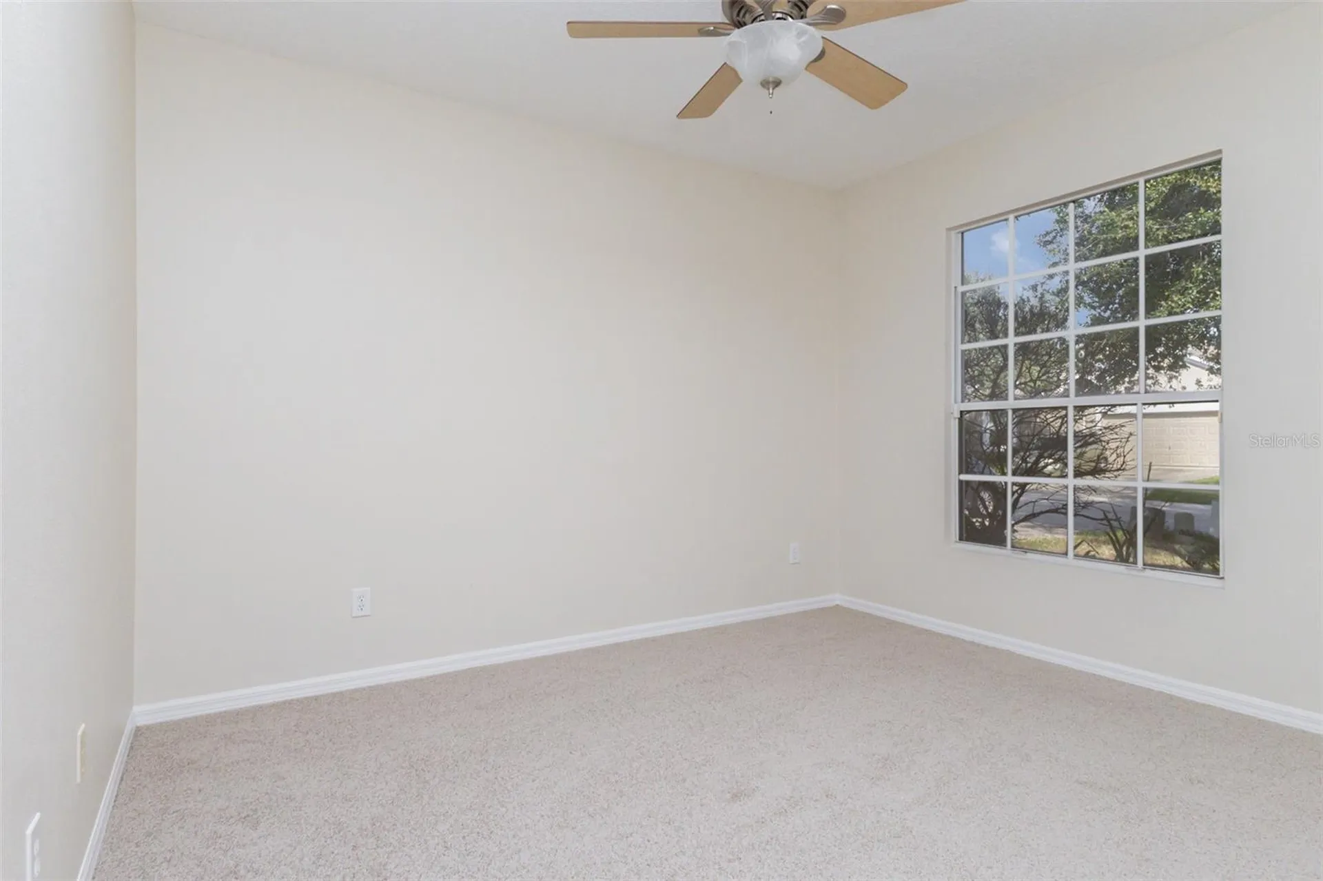 213 Knollwood Drive Davenport FL 33837