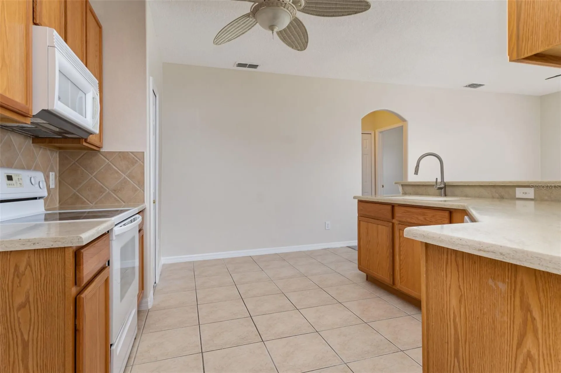 213 Knollwood Drive Davenport FL 33837