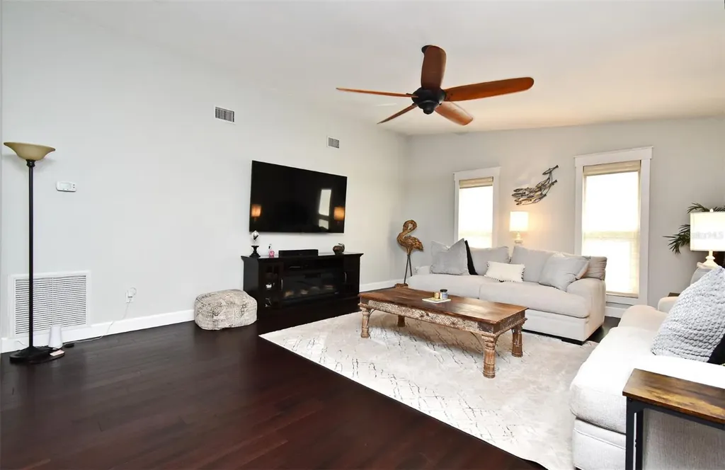 1312 2nd Street Edgewater FL 32132