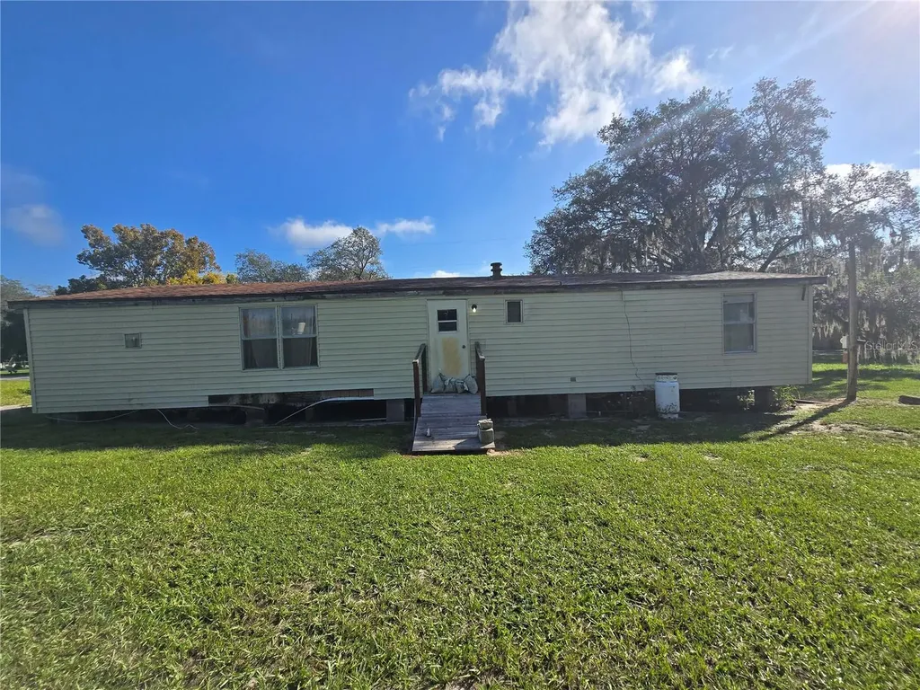 513 Smith Road Polk City FL 33868