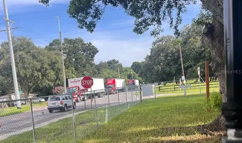 10516 579 Highway Thonotosassa FL 33592
