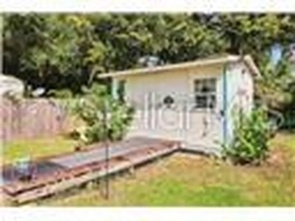 1106 Charles Street Moore Haven FL 33471