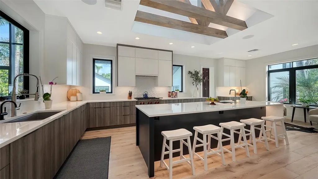 5035 Bay Shore Road Sarasota FL 34234