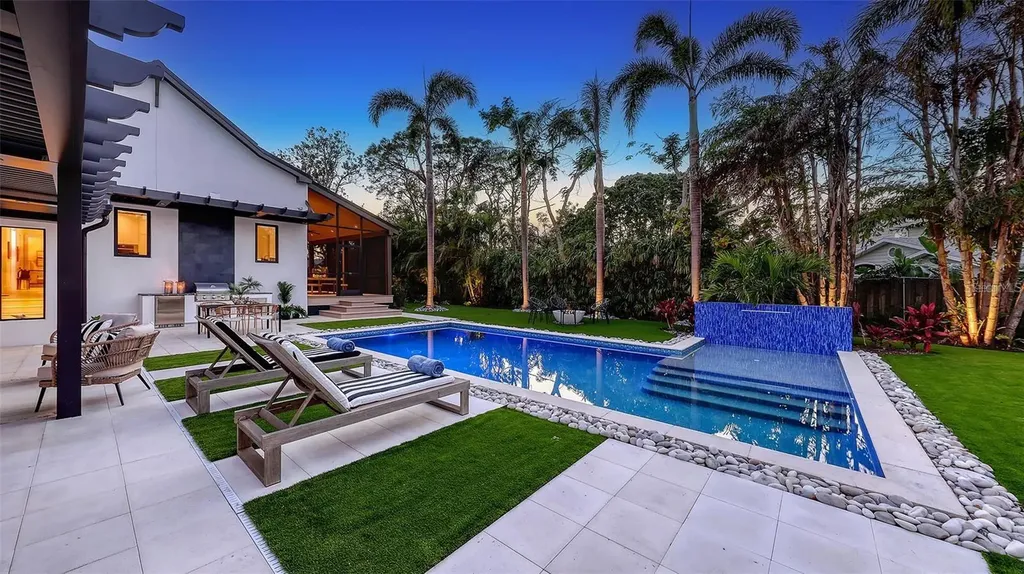 5035 Bay Shore Road Sarasota FL 34234