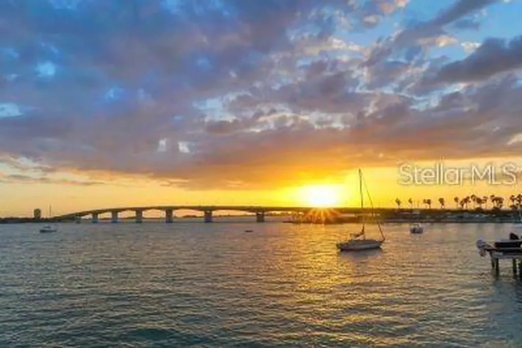 5035 Bay Shore Road Sarasota FL 34234
