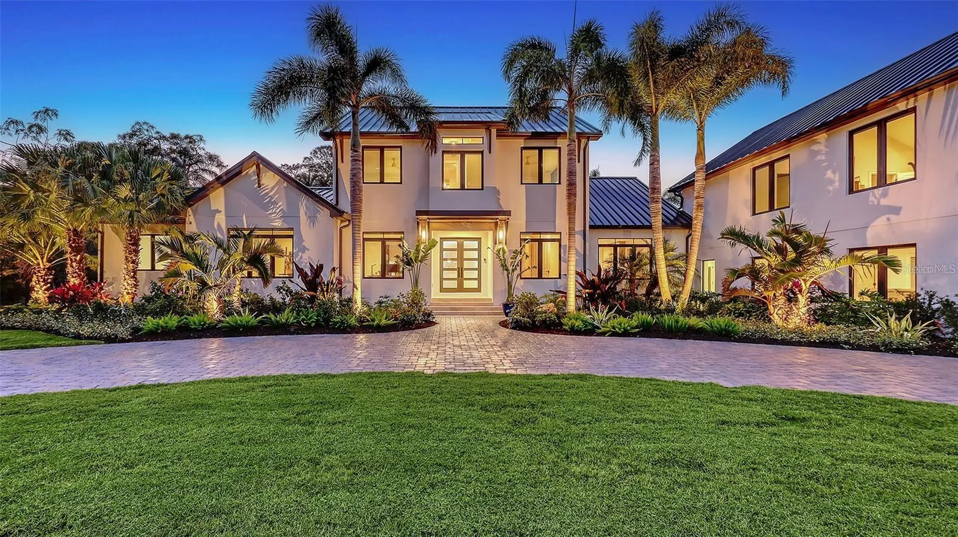 5035 Bay Shore Road Sarasota FL 34234