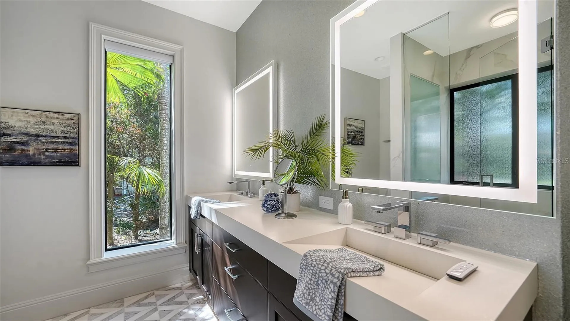 5035 Bay Shore Road Sarasota FL 34234