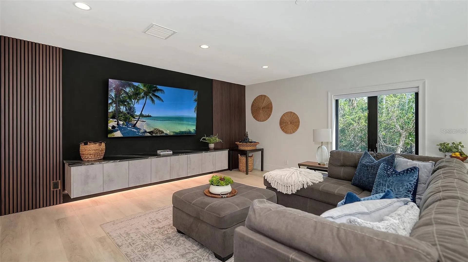 5035 Bay Shore Road Sarasota FL 34234