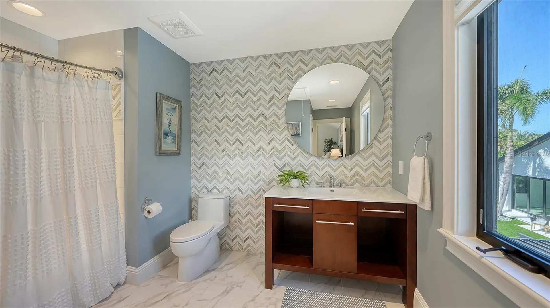 5035 Bay Shore Road Sarasota FL 34234