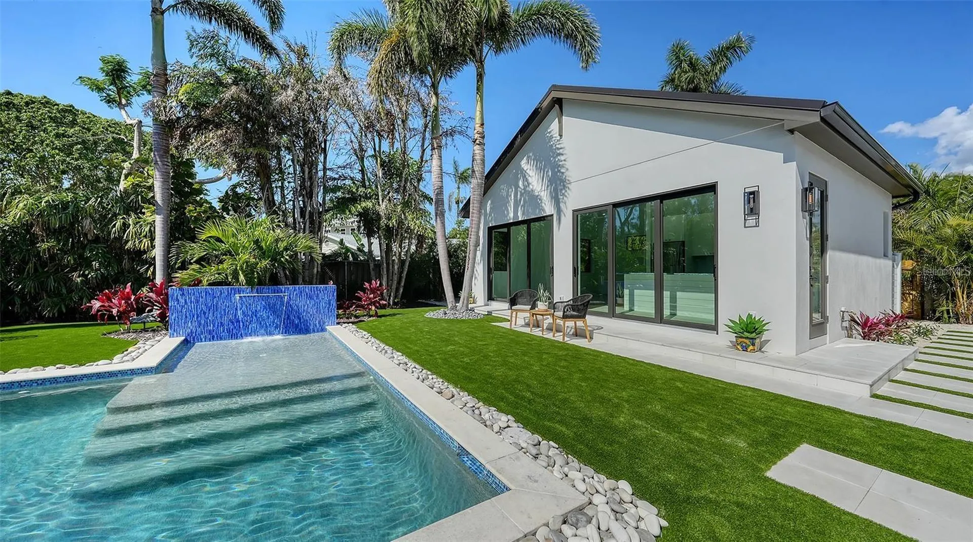 5035 Bay Shore Road Sarasota FL 34234