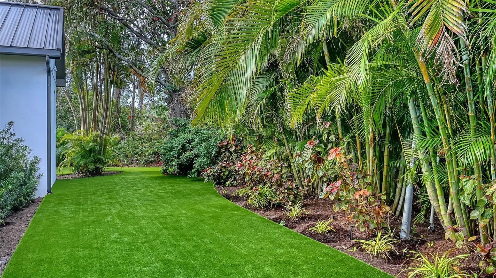 5035 Bay Shore Road Sarasota FL 34234