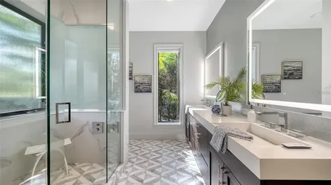 5035 Bay Shore Road Sarasota FL 34234