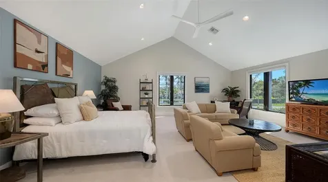 5035 Bay Shore Road Sarasota FL 34234