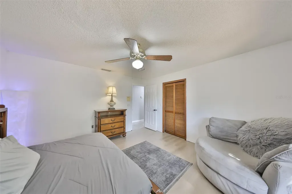 1902 Sweet Bay Court Plant City FL 33566