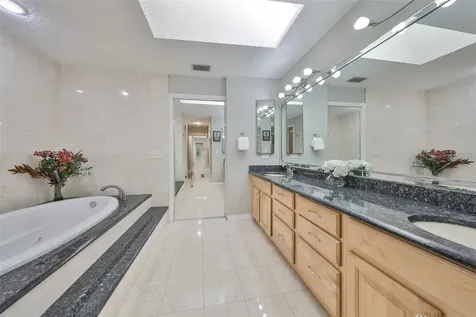1902 Sweet Bay Court Plant City FL 33566