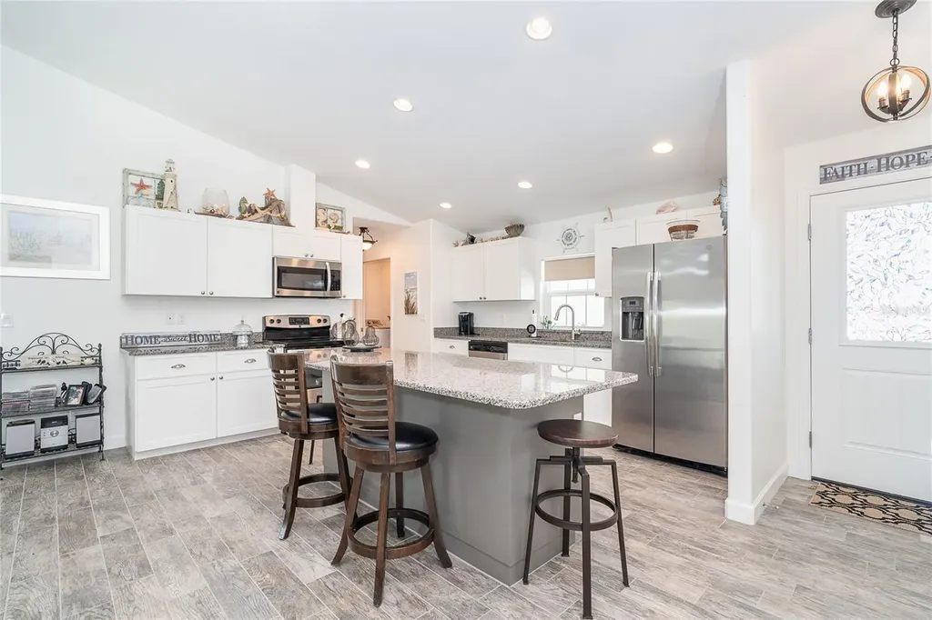 7268 Beardsley Street Englewood FL 34224