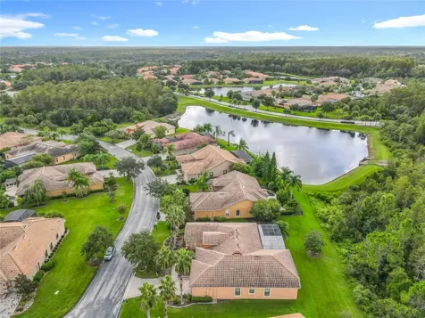 915 San Raphael Street Poinciana FL 34759