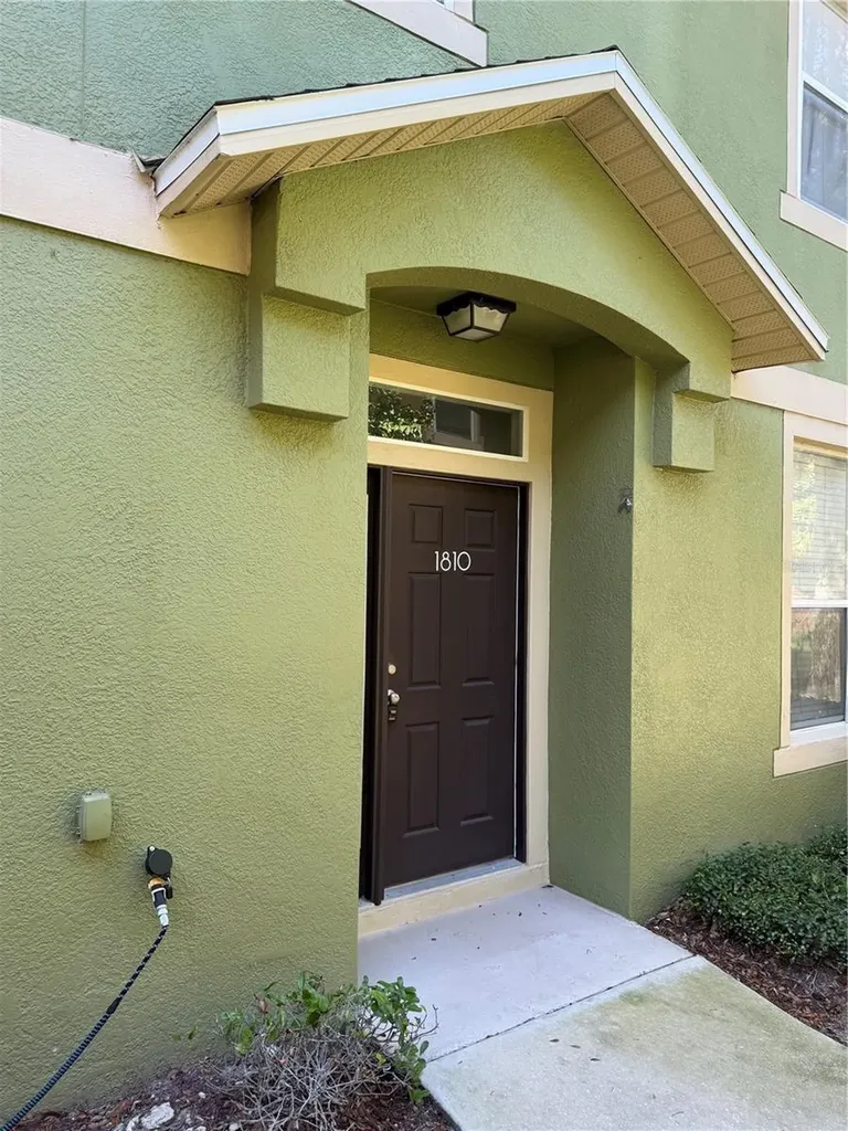 1810 Pine Oak Trail Sanford FL 32773