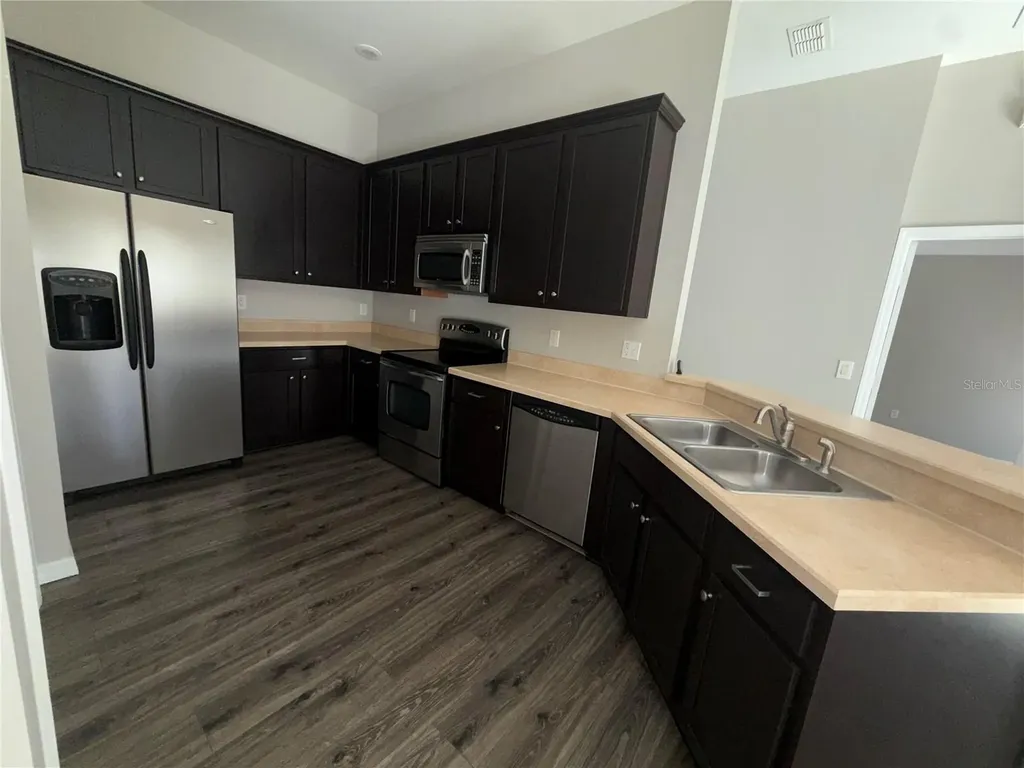 1810 Pine Oak Trail Sanford FL 32773