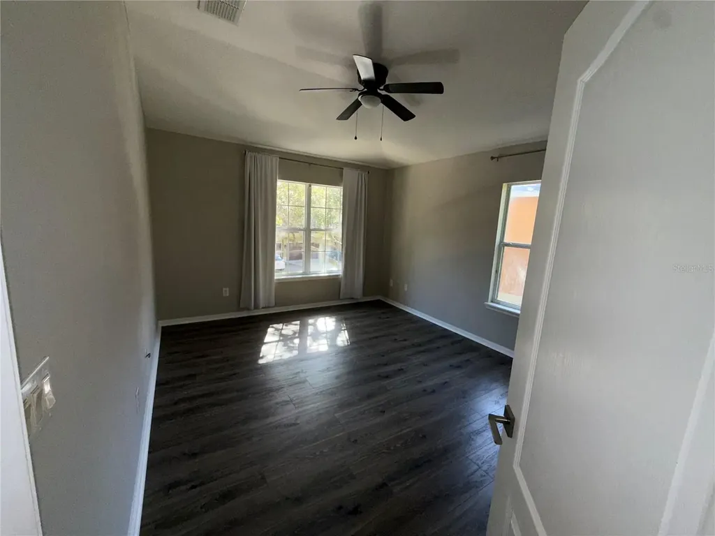 1810 Pine Oak Trail Sanford FL 32773